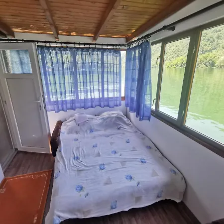 Splav Drina-visegrad Casa vacanze *