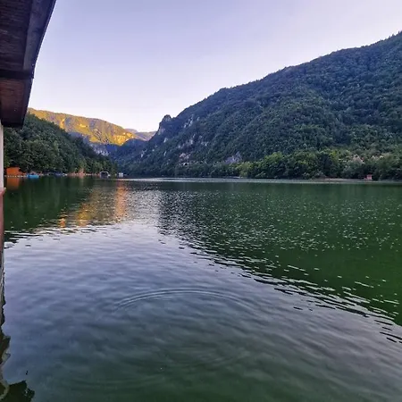Splav Drina-visegrad *